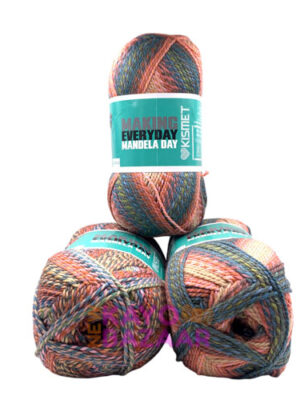 67 Blankets aran 811 Coral Reef