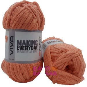 Viva bulky 28 dusky peach