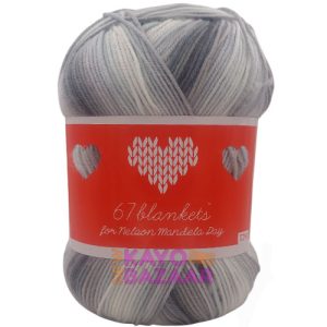 67 blankets dk print 418 salt & pepper