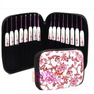 Floral crochet hook set